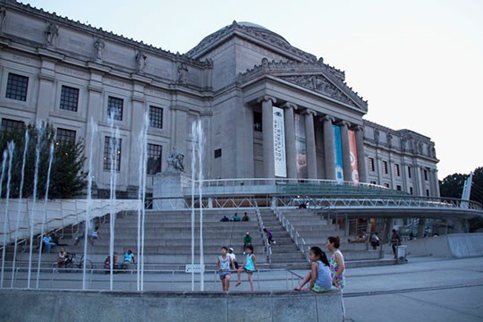 Brooklyn Museum photograph by Cat Guzman